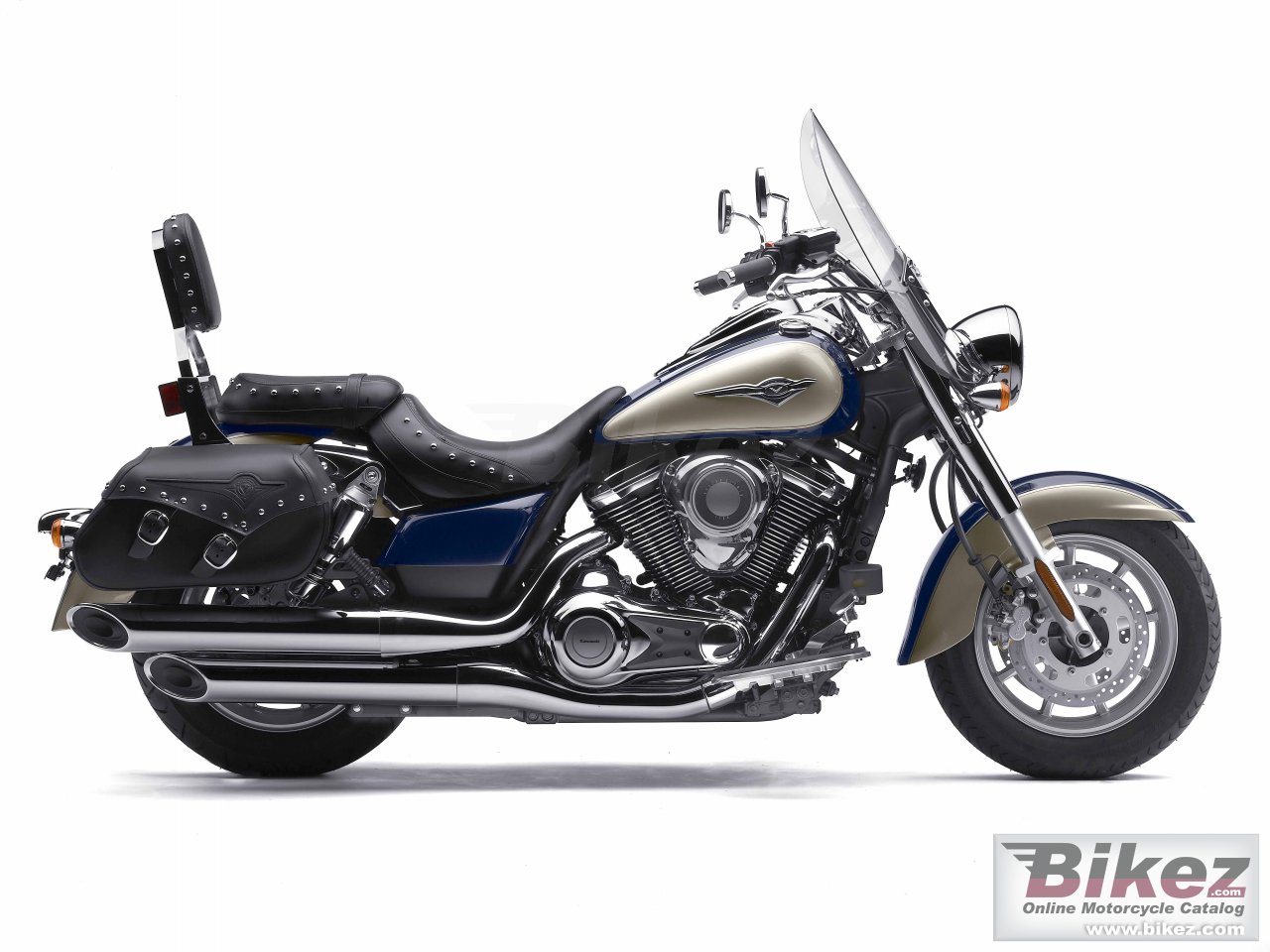Big Kawasaki vulcan 1700 classic lt picture and wallpaper from Bikez.com